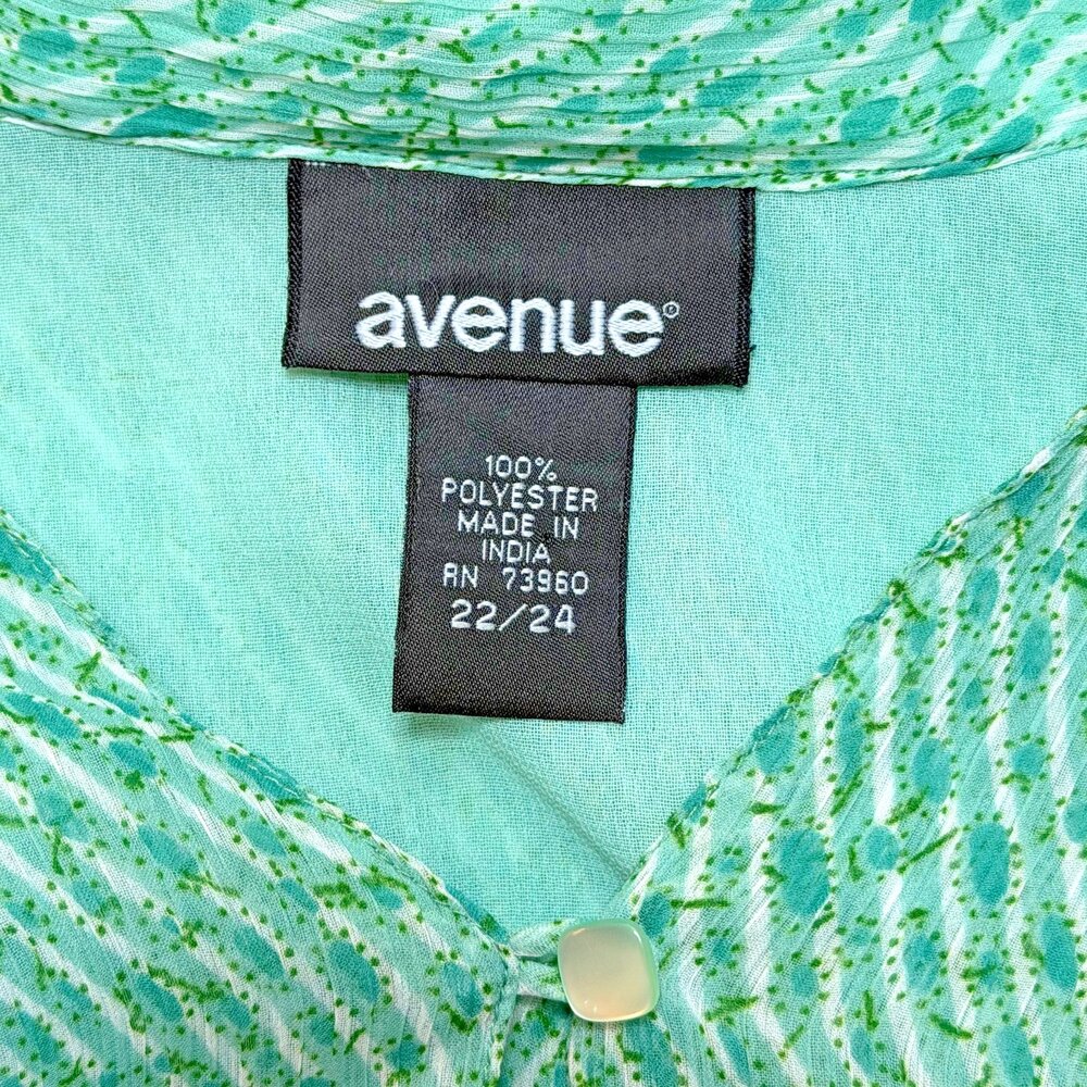 Avenue Blouse Womens 22/24 Soft Green Button Up Collared 3/4 Sleeve - Picture 9 of 12